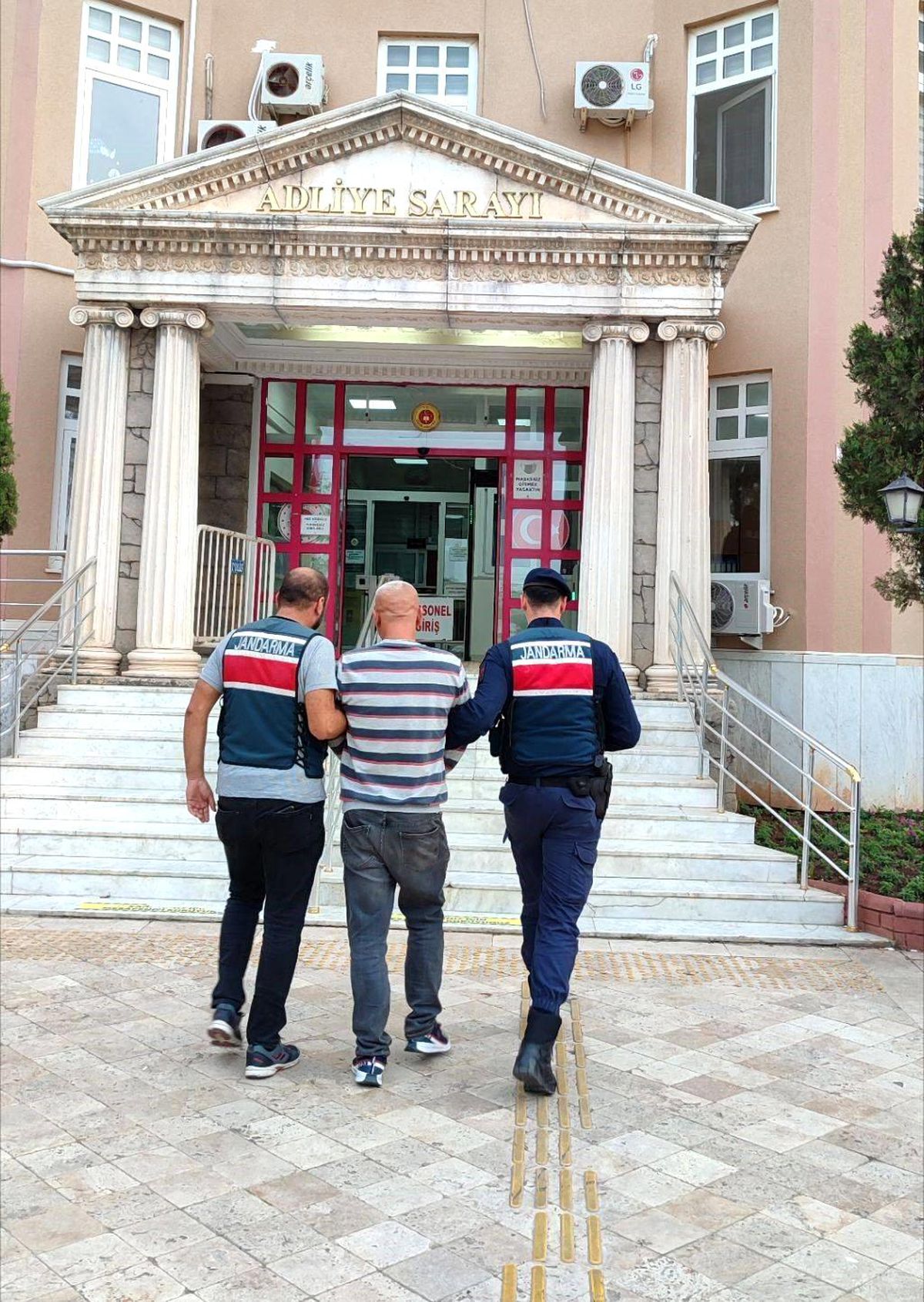 Didim'de 9 yıl kesinleşmiş hapis cezası olan şahıs yakalandı