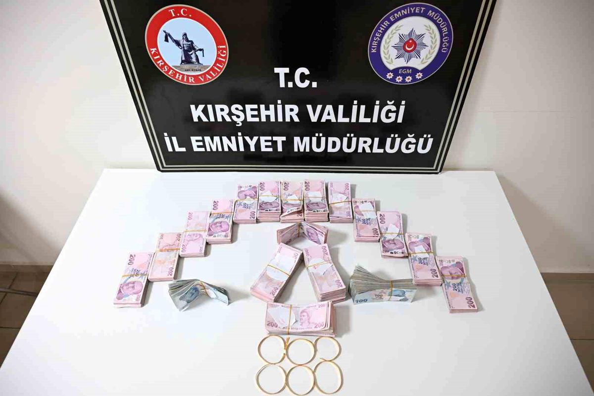 Düşük ayar altın bozdurma operasyonu: 3 gözaltı