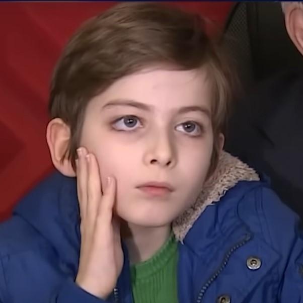 Philosopher Atakan was seen with a new image after a long break