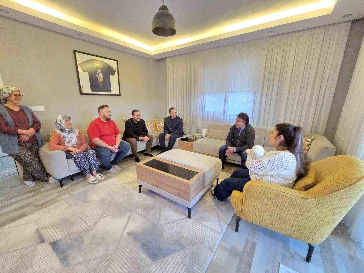 Marmaris Kaymakamı Kaya, Ramazan'da vatandaşlarla buluştu