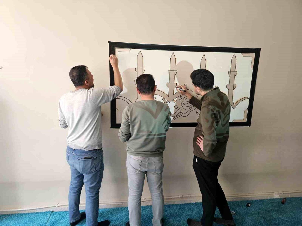 Okul mescitleri Ramazan'a uygun şekilde tezyin edildi