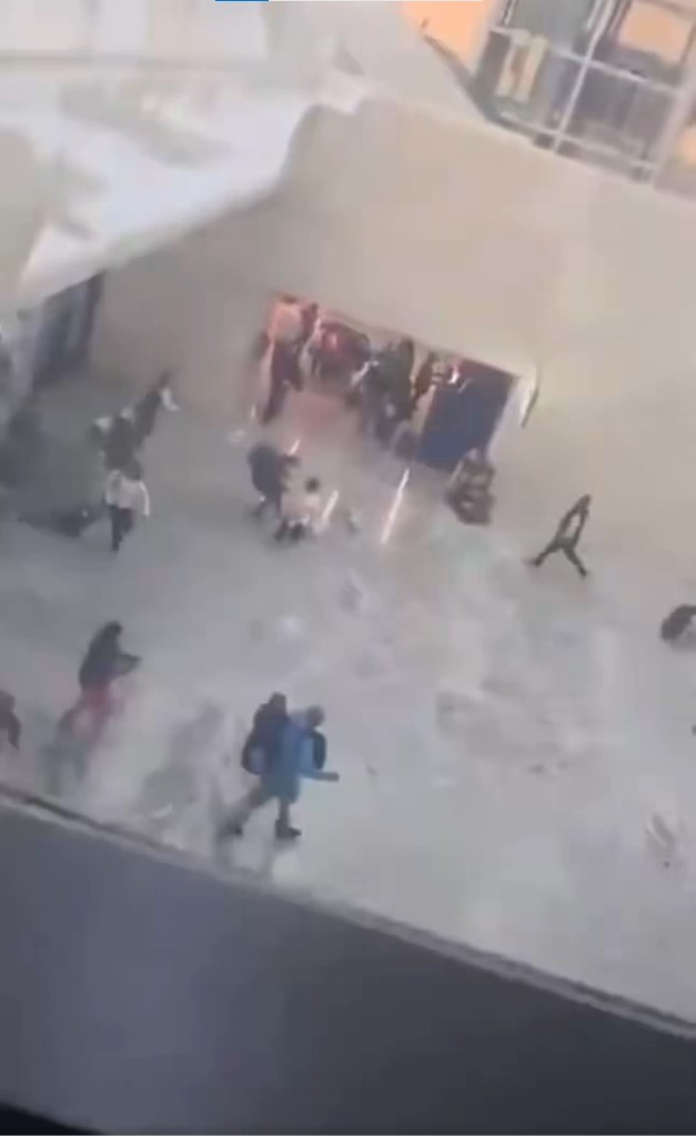 The first images from Mexico where clashes occurred between the army and cartel members