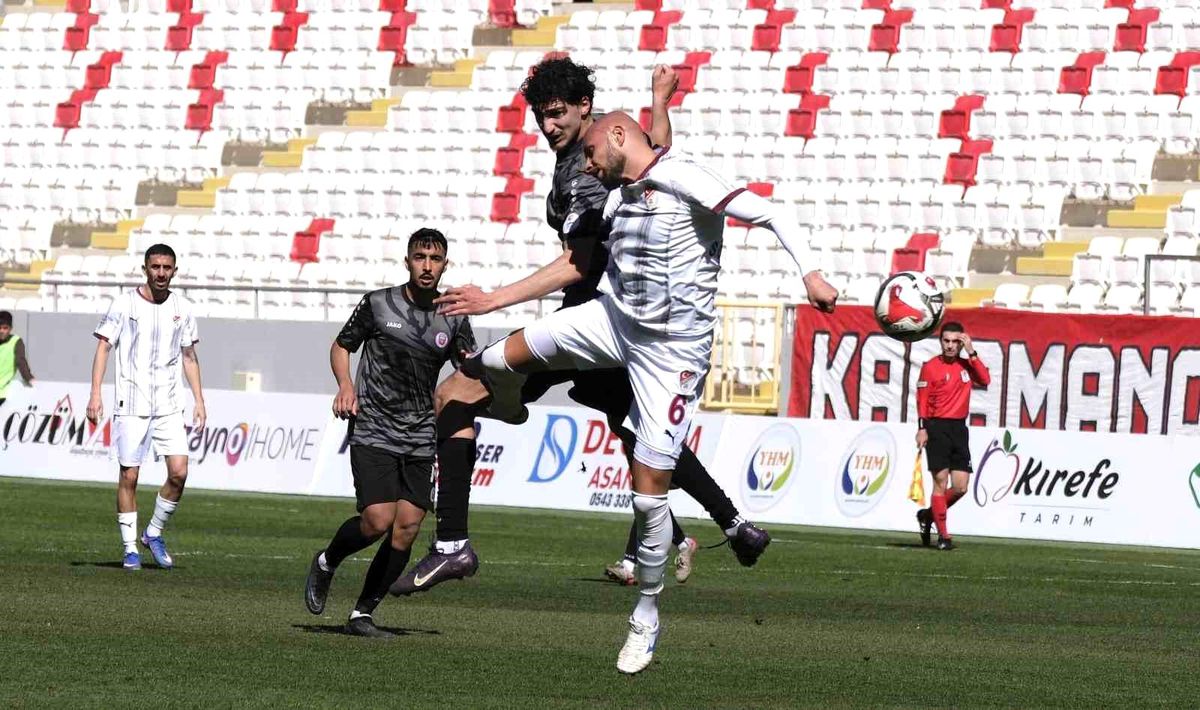 TFF 2. Lig: Karaman FK: 0 Elazığspor: 5