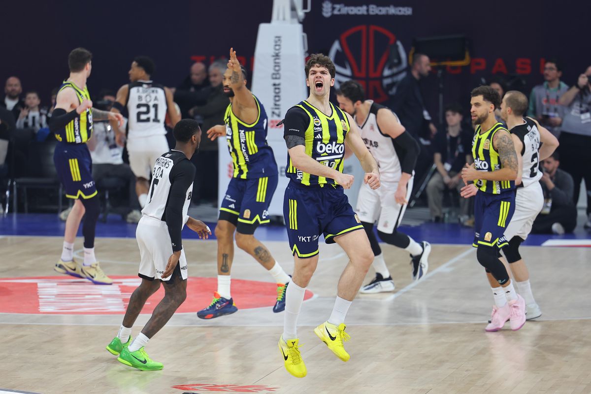 Ziraat Bankası Türkiye Kupası'nda şampiyon Fenerbahçe Beko