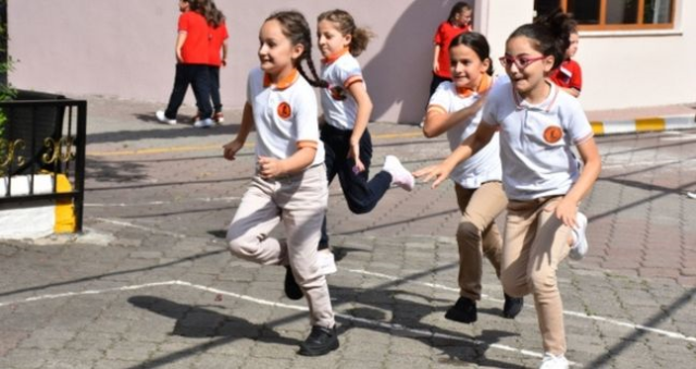 Ara tatil bayram tatiline mi denk geliyor? Ramazan bayramı ile ara tatil birleştirildi mi?