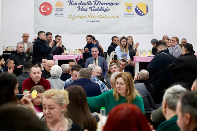 Cumhurbaşkanı Erdoğan'ın 'Onları asla yalnız bırakmayacağız' dediği topraklarda iftar sofrası kuruldu