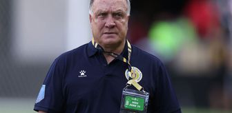 Dick Advocaat, Dünya Kupası'na götürerek ülke tarihine geçtiği takımdan istifa etti