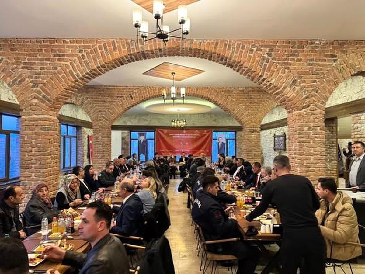 Emirdağ'da Şehit Aileleri ve Gazilerle İftar Buluşması