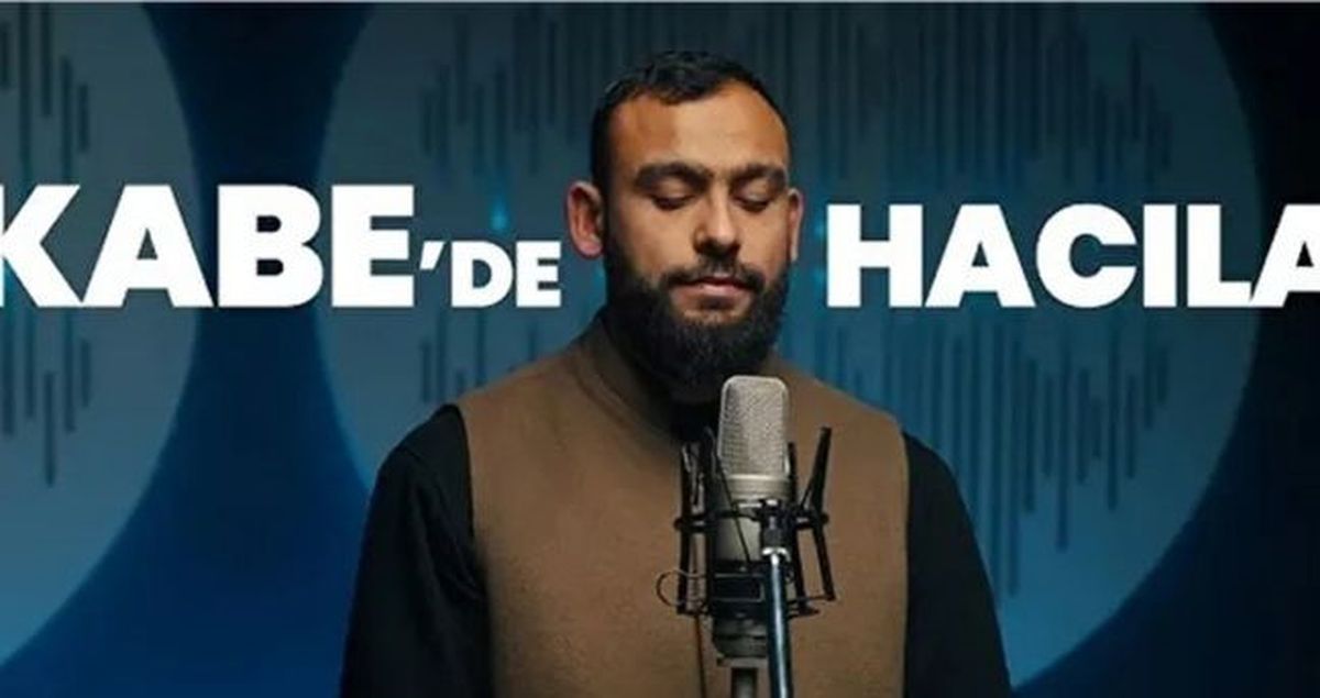Kabe'de hacılar Hû der Allah ilahi sözleri nedir?