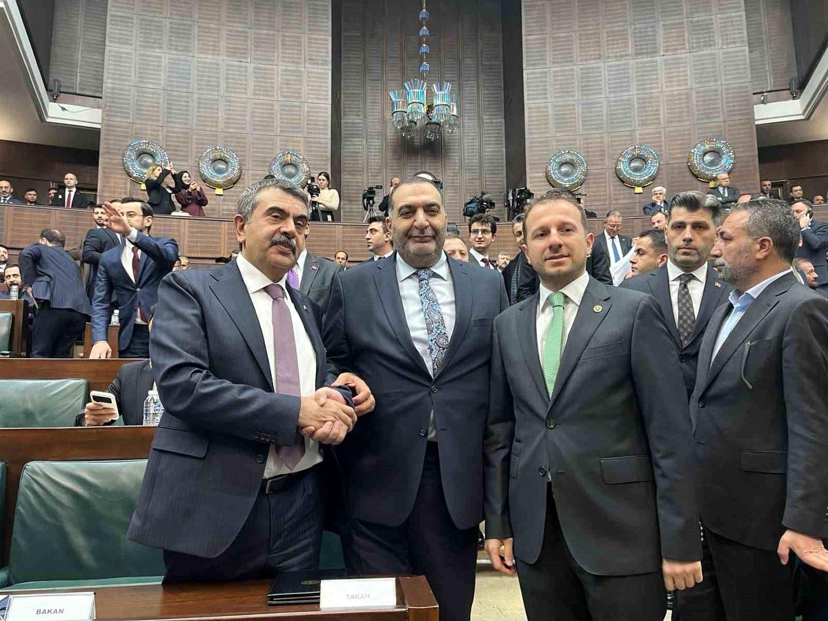 Kantincilere, Bakan Tekin'den kira müjdesi