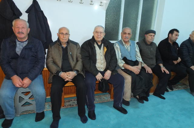 balikesir de 3 dakika erken okunan ezan kafalari 19598137 8745 m