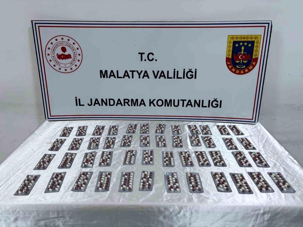 Battalgazi'de 661 adet sentetik ecza hapı ele geçirildi: 1 gözaltı