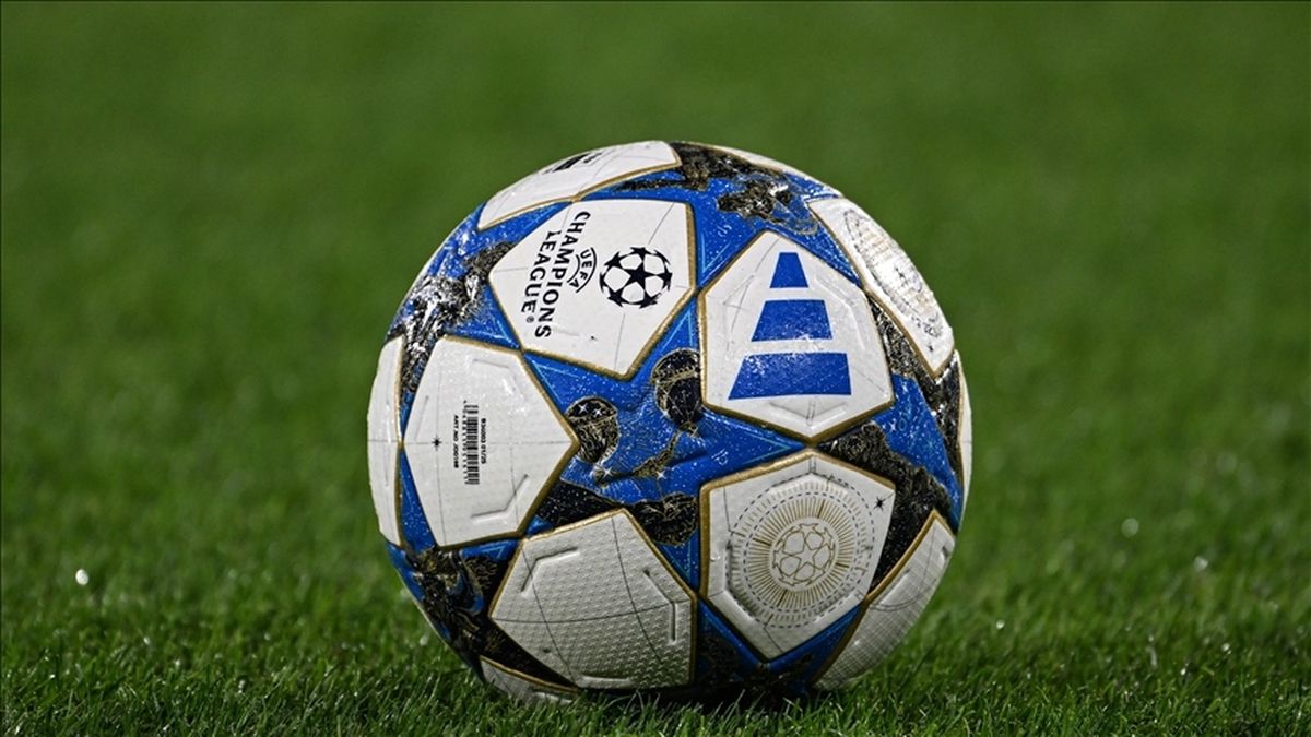 Bayer Leverkusen Olympiakos CANLI nereden izlenir? Bayer Leverkusen Olympiakos maçı hangi kanalda, nereden...