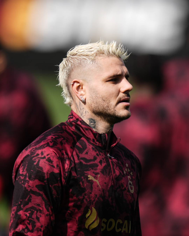 mauro icardi nin yeni sac stili taraftarlari 19597464 2698 m