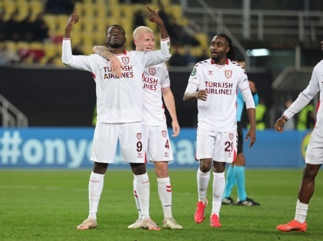 samsunspor a fenerbahce maci oncesi cifte mujde 19598558 9379 m