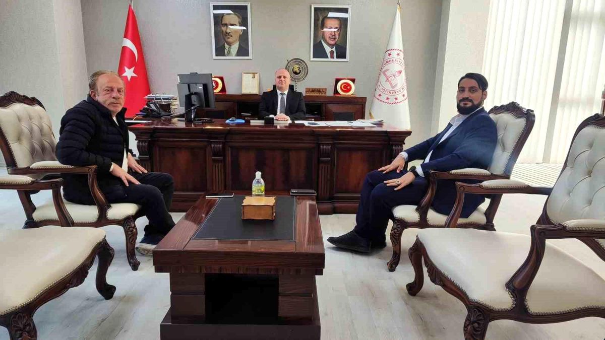 Sultan Şeyhmuz EZ-ZULİ Derneğinden eğitime ve sağlığa destek ziyareti
