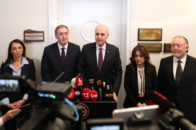 TBMM Başkanı Kurtulmuş, DEM Parti'yi ziyaret etti