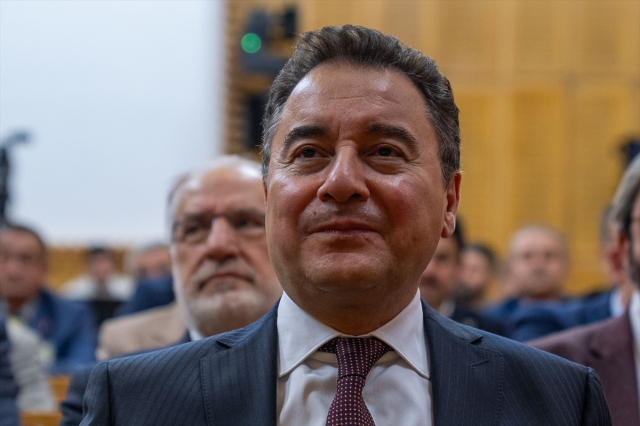 Ali Babacan: Yargıyı siyasetin gölgesinden çıkarın 5 ali babacan yargiyi siyasetin 19599657 5270 3 m