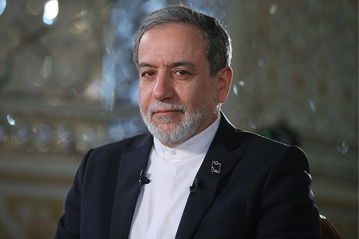 Arakçi'den bölgeyi sarsacak çıkış: ABD üsleri meşru hedefimiz olur