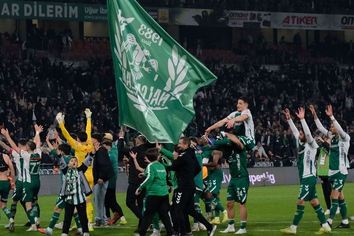 Galatasaray'ı yenen takıma FIFA'dan şok ceza