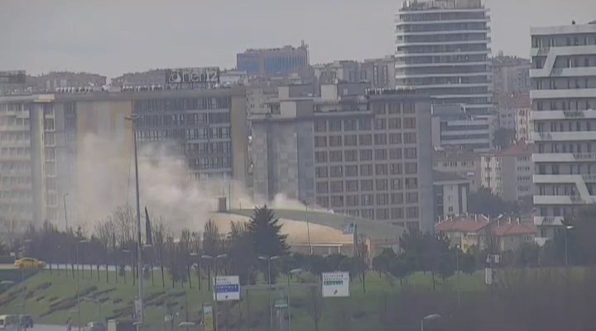 Merter polis evinde yangın