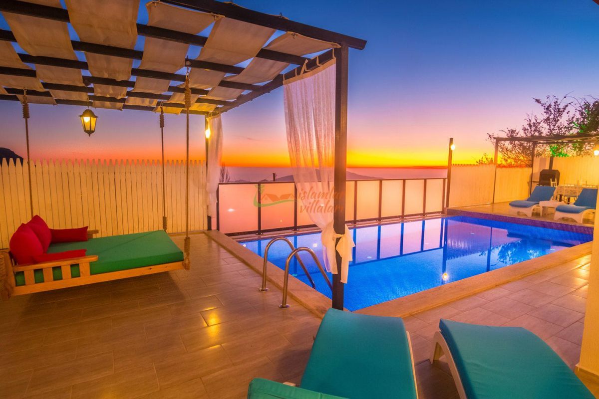 Muhafazakar Villa Tatili: Mahremiyet Öncelikli Tatil İçin Tam Rehber