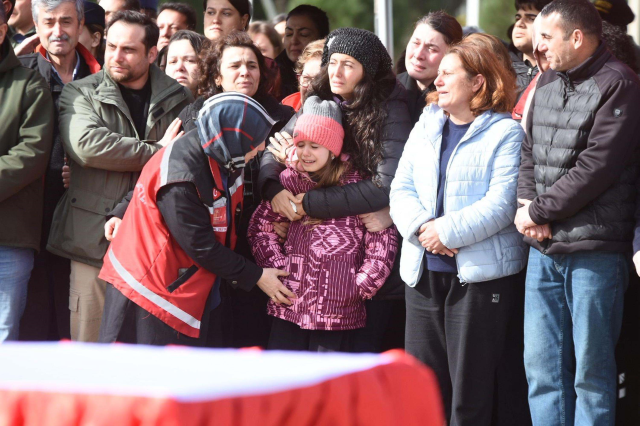 Last farewell to martyr father