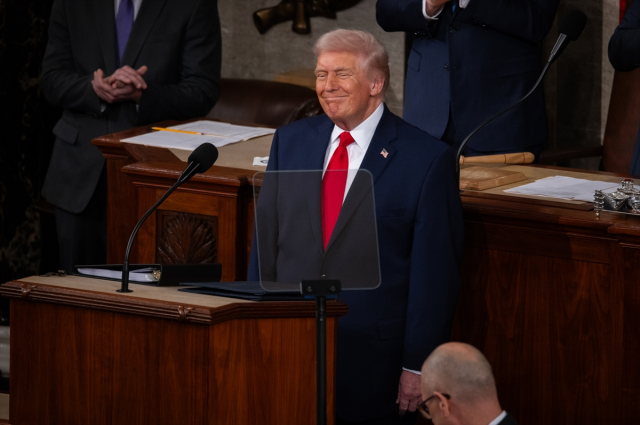 Trump'tan tarihte bir ilk! Savurduğu tehdit dünyayı tedirgin etti