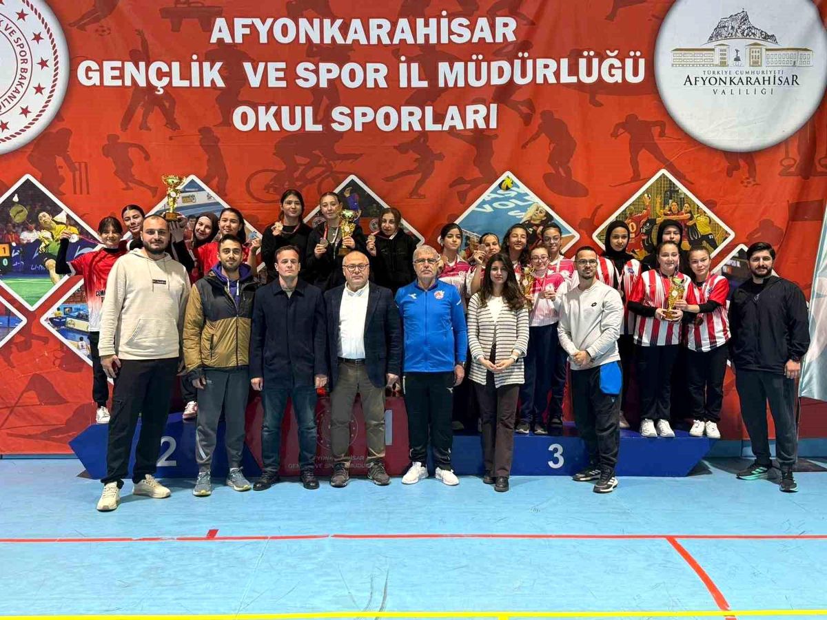 Yıldız Kızlar Dart'ta Şampiyonası sona erdi