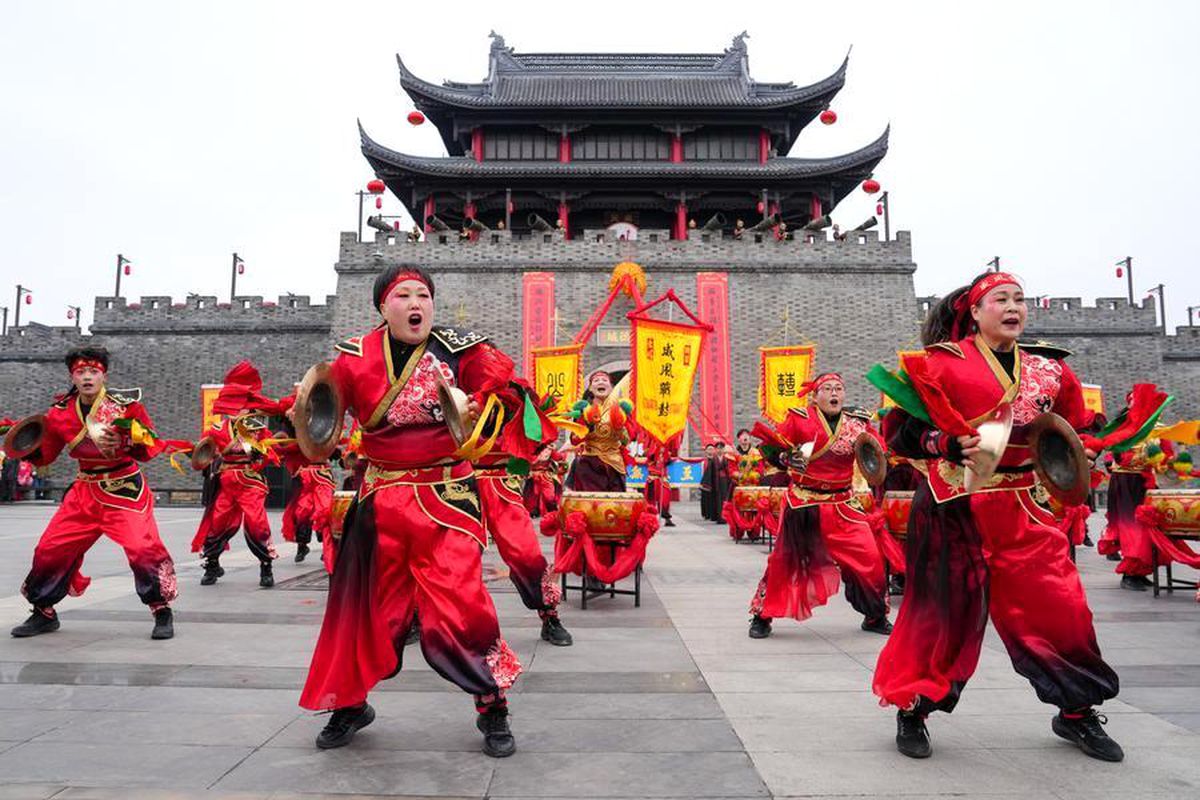 Albüm: Çin'in Jiangsu Eyaletinde Düzenlenen Tapınak Festivali Renkli Görüntülere Sahne Oldu