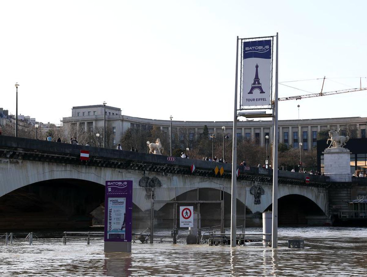 Albüm: Paris'teki Şiddetli Yağışlar Sen Nehri Kıyılarında Taşkınlara Yol Açtı