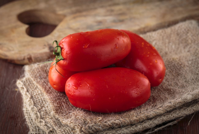 A tomato from our district