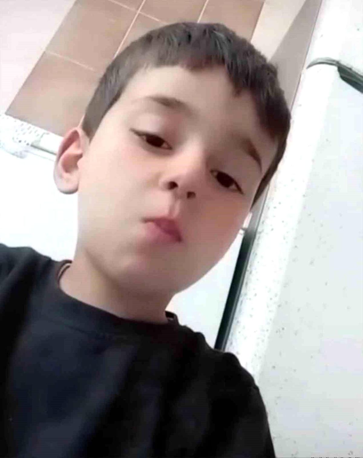 Çatak'ta göçük altından kurtarılan 6 yaşındaki Muhammed yaşam savaşını kaybetti