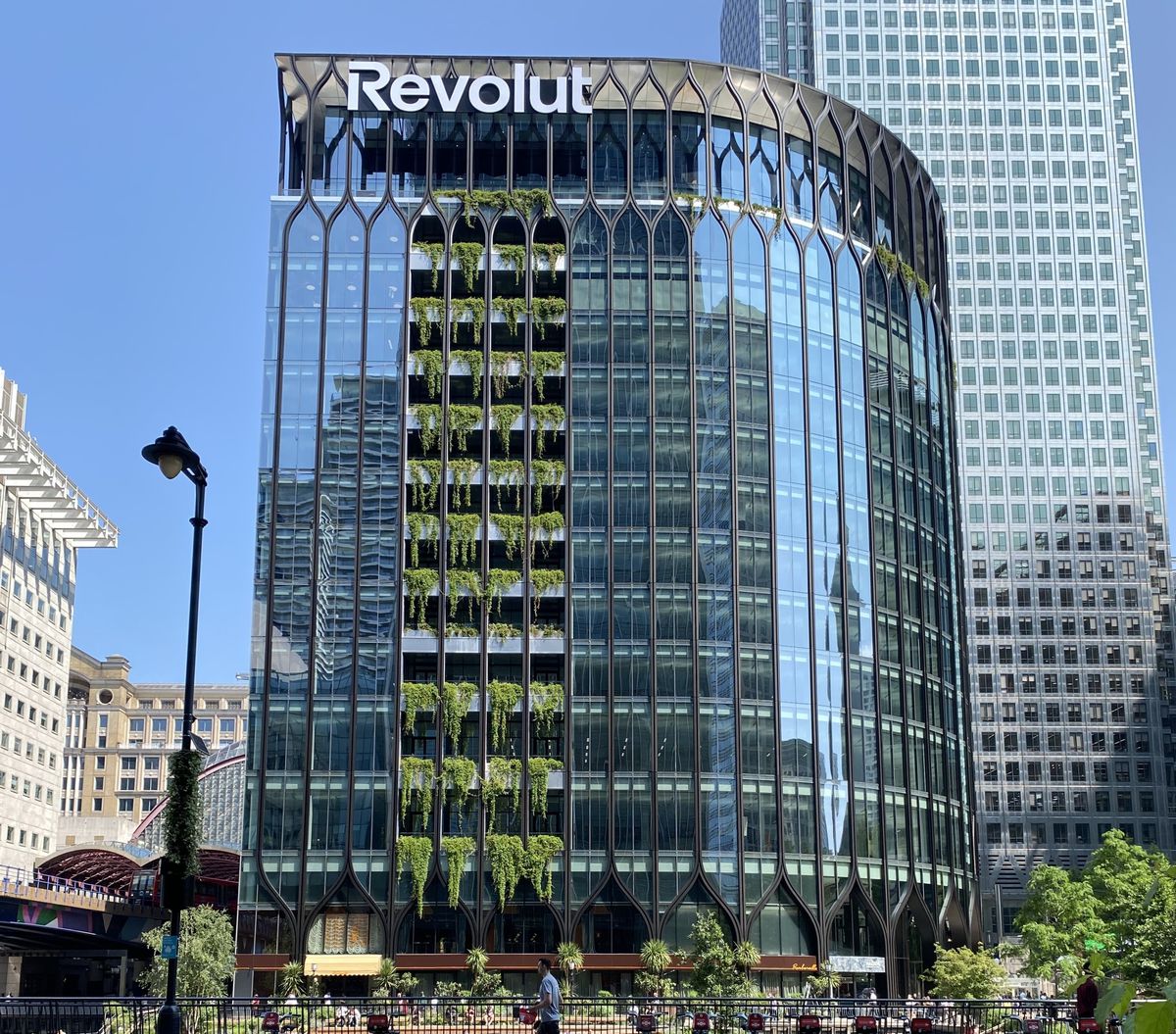 FCA, Revolut dahil dört firmayı stablecoin sandbox programına seçti
