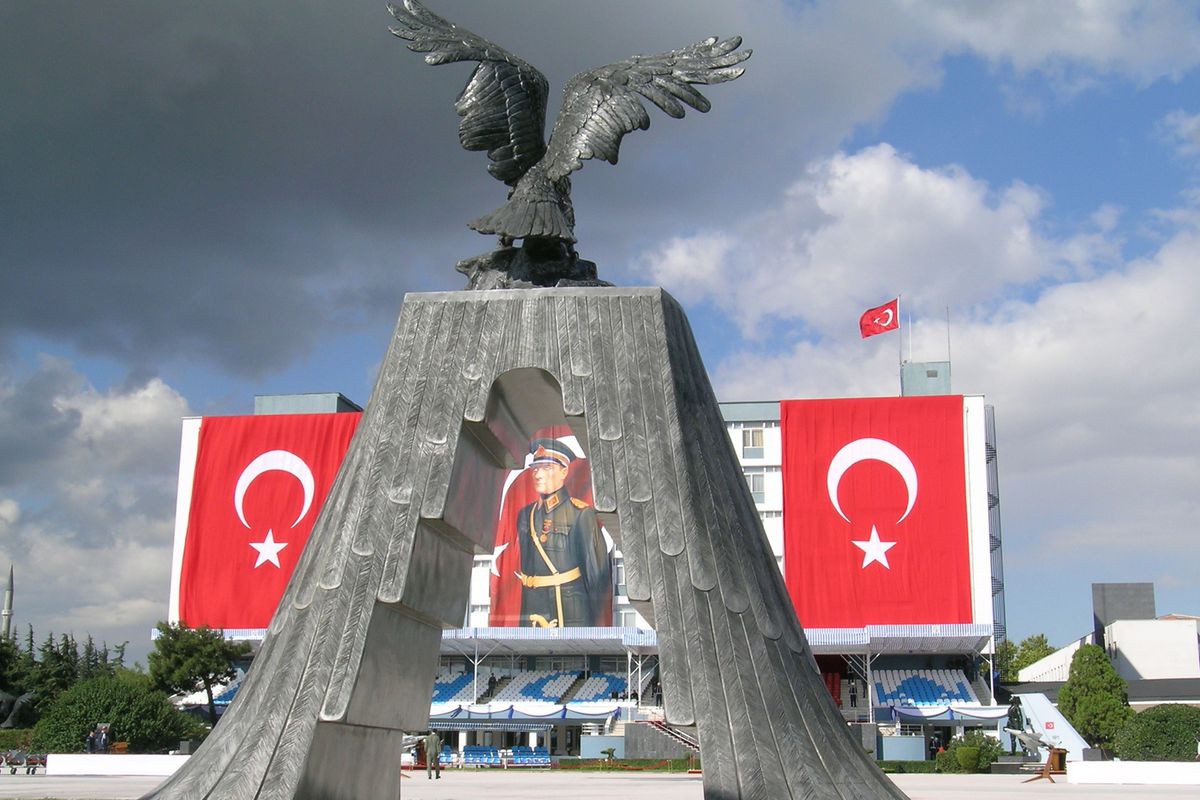 MSÜ Hava Harp Okulu'nda uyuşturucu soruşturması! 9 asker gözaltında