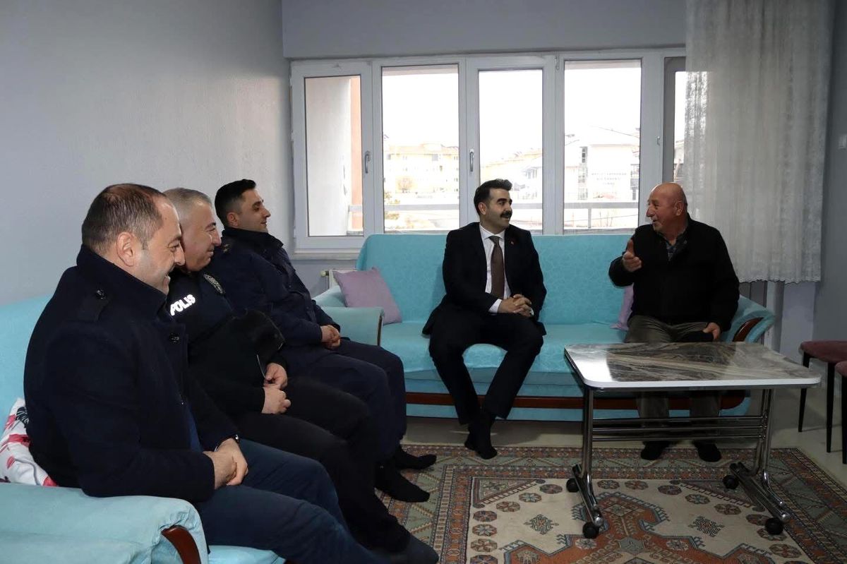 Tomarza Kaymakamı Eser'den Kıbrıs Gazisi Tektaş'a anlamlı ziyaret