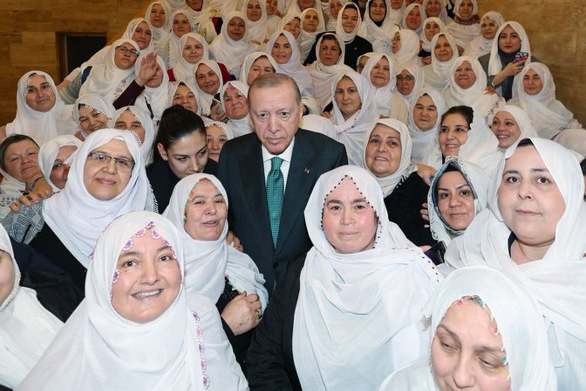 Belediye başkanını başörtüsü üzerinden hedef almıştı: 5 yıla kadar hapis istendi