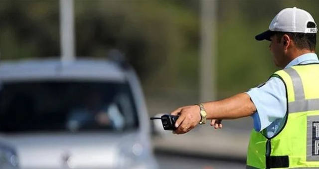 Yeni trafik cezaları SON DAKİKA! Hangi ihlale ne kadar ceza ödenecek, ne zaman yürürlüğe girecek?