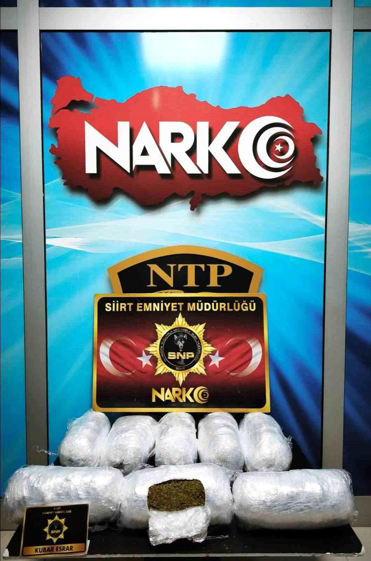Yolcu otobüsünde 9 kilo kubar esrar ele geçirildi: 1 tutuklama