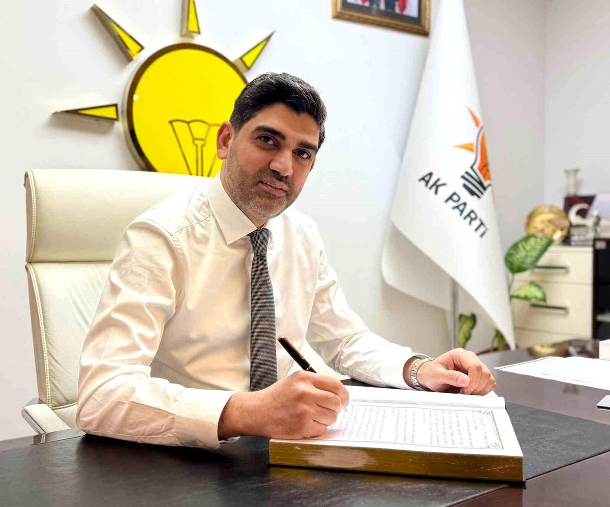 Başkan Salt, "Bu milletin iradesi her türlü vesayetin üzerindedir"