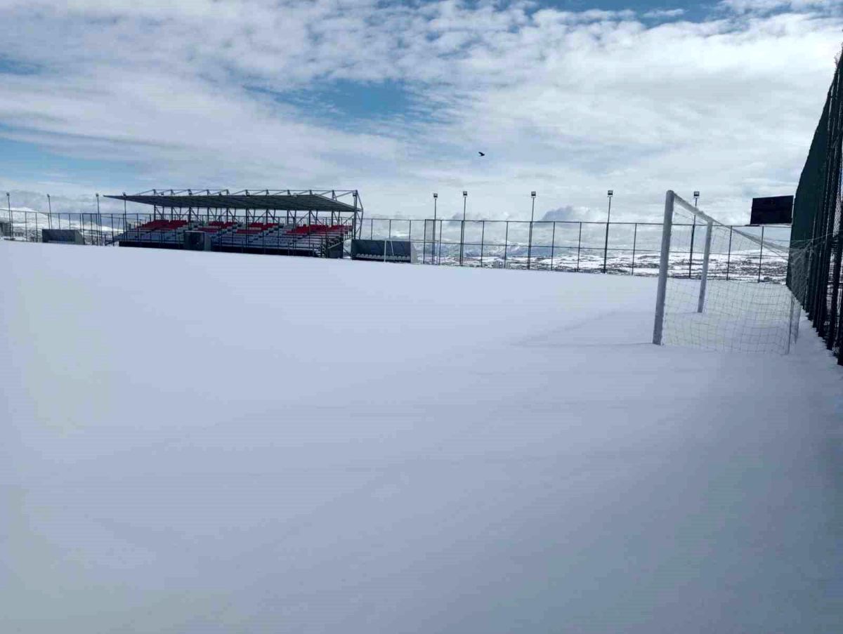 Elazığ'da amatör maçlar ertelendi