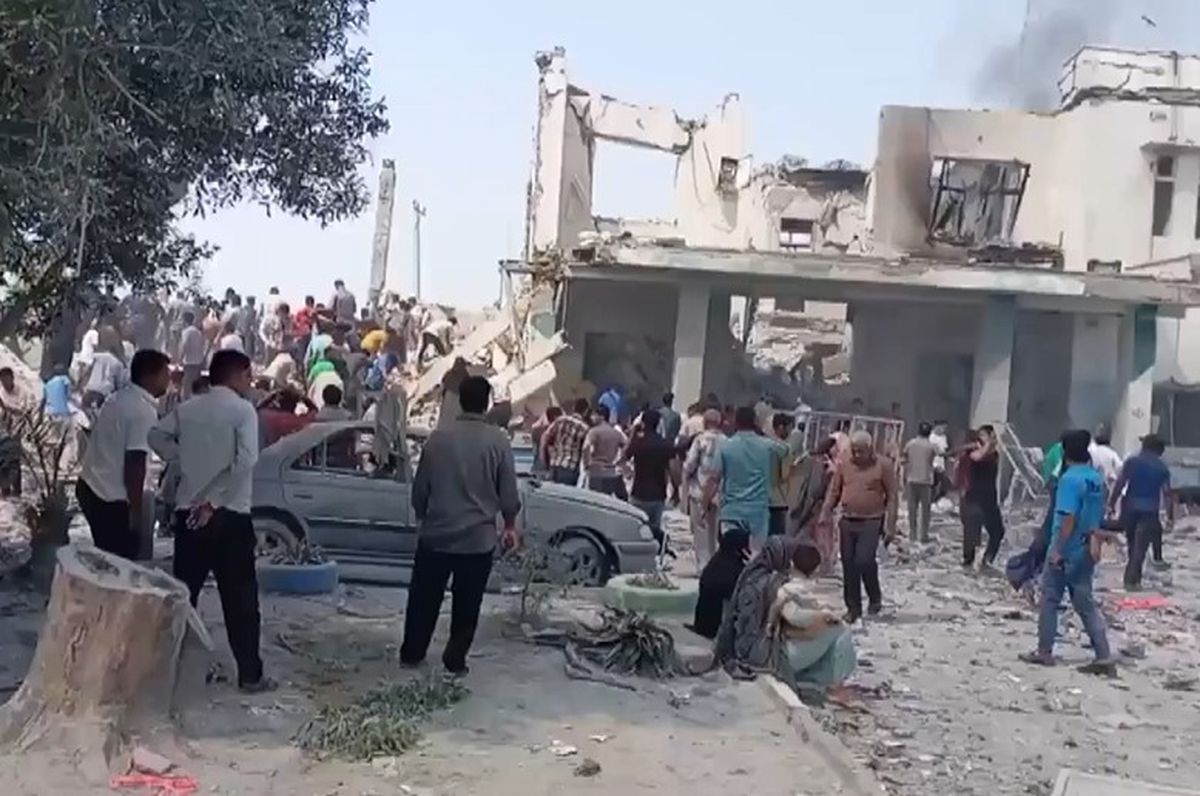 İran'da kız ilkokuluna saldırı: 51 ölü