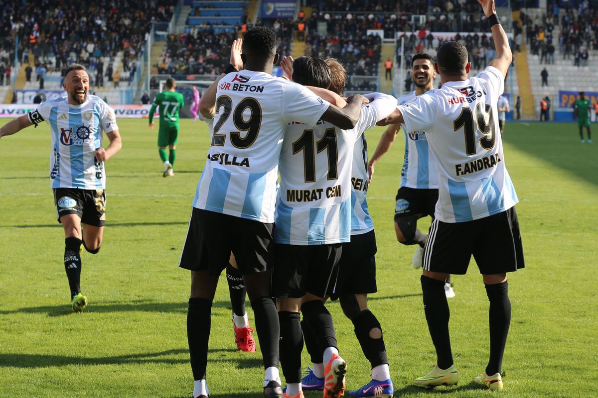 Sanki Barcelona! Adım adım değil koşarak Süper Lig'e geliyorlar