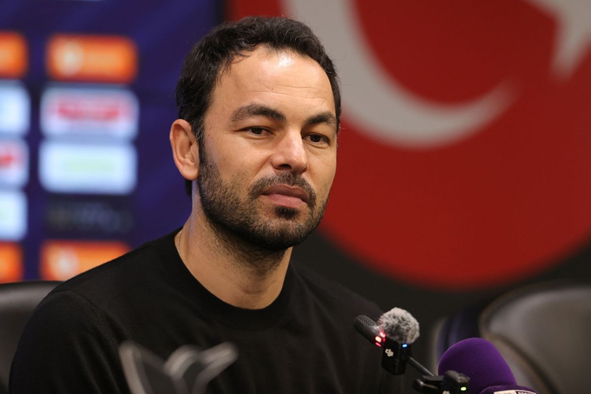 Selçuk İnan, dört büyüklere karşı tek puanını Galatasaray'dan aldı