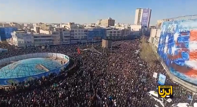 صورة لآية الله علي خامنئي