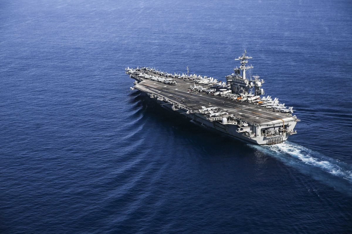 İran: ABD uçak gemisi USS Abraham Lincoln'ü hedef aldık