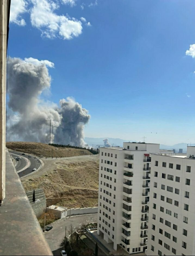 iran devlet televizyonu vuruldu 19613175 398 m