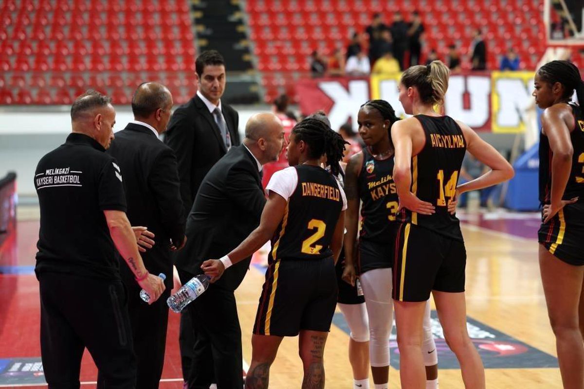 Melikgazi Basketbol Play-Off'ta Fenerbahçe ile eşleşti