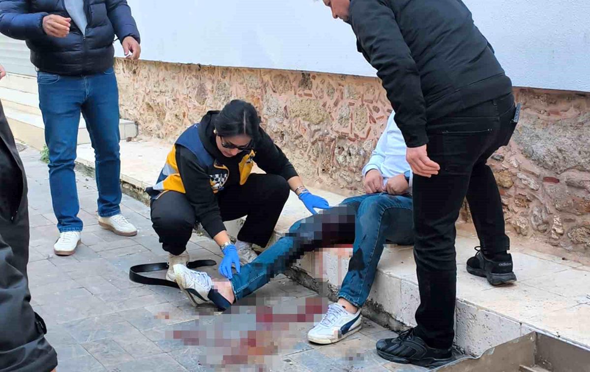 'Neden video çekiyorsun' tartışması kanlı bitti: 3 yaralı