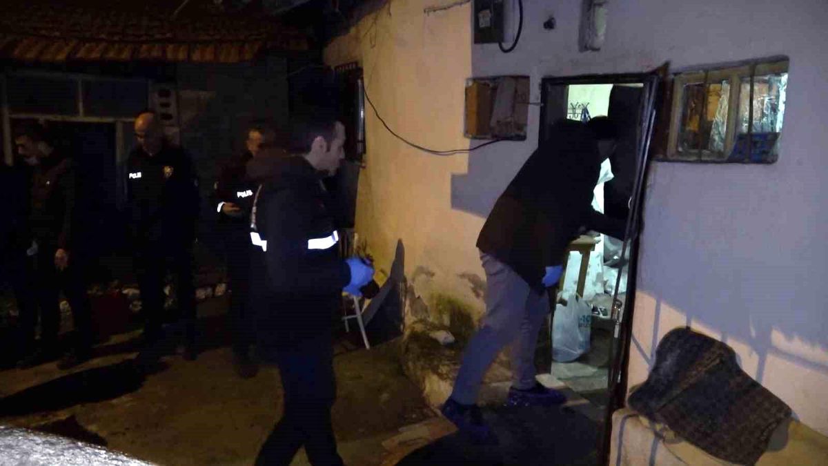 Evladına ulaşamayan anneden telefon gelince evde öldüğü anlaşıldı